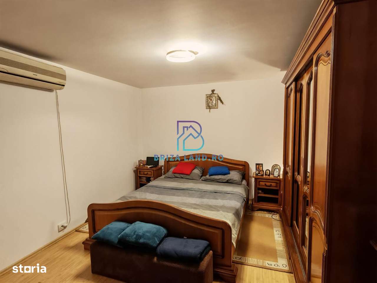 Sos. Chitilei, Colosseum, casa sup. 105mp, 3 camere, teren 211mp-5