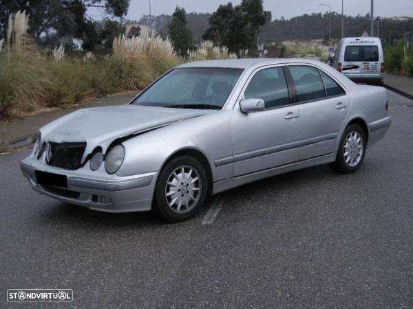 Mercedes-Benz E320 CDI Elegance W210 para peças - 3