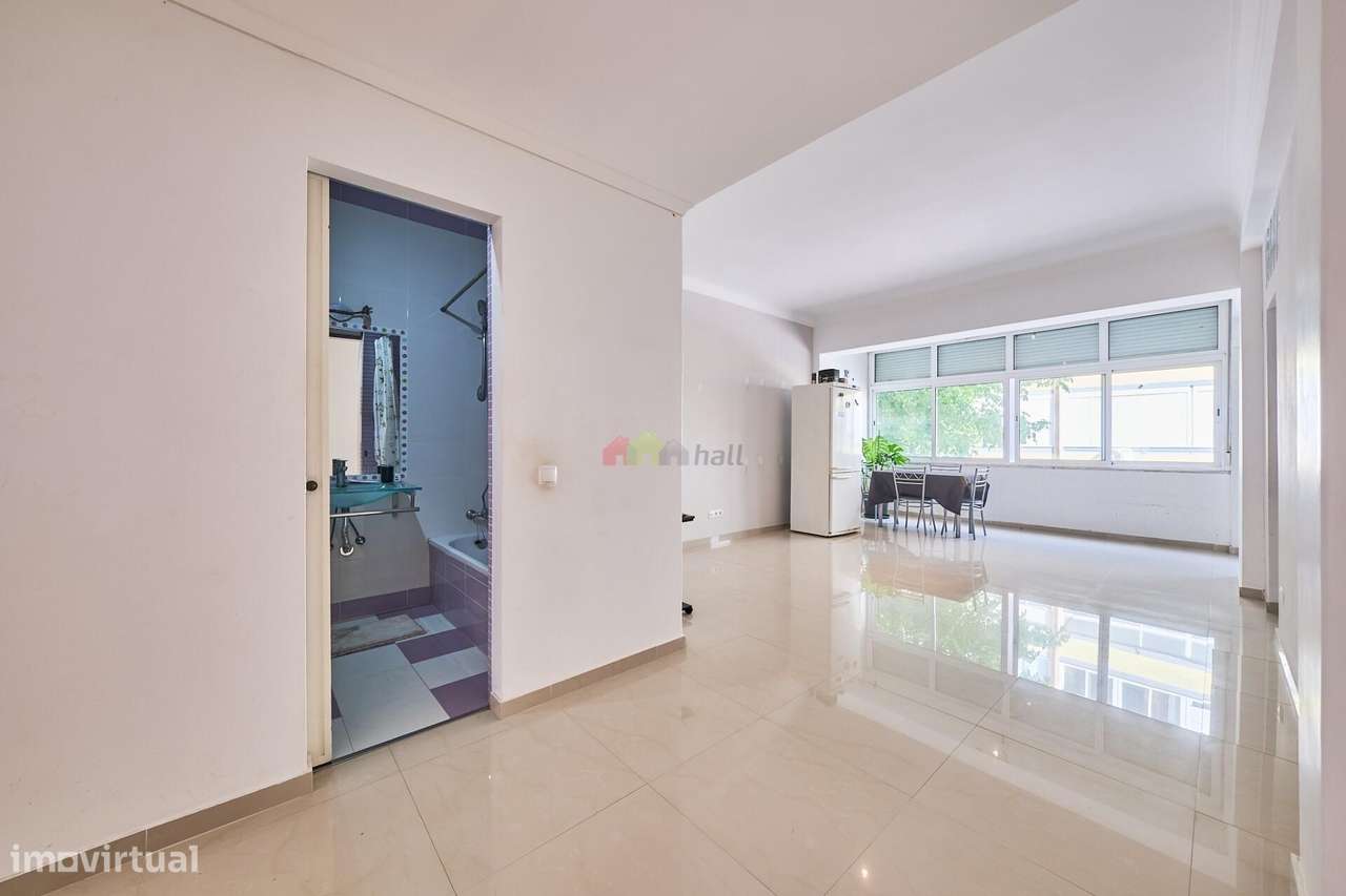 Apartamento T3 com 2 Wc´s e arrecadação-3