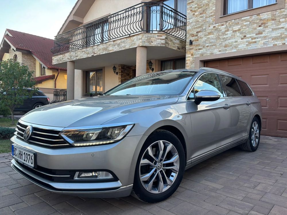 Volkswagen Passat B8 [2014 - Prezent] 2.0 TDI SCR DSG Highline 2016