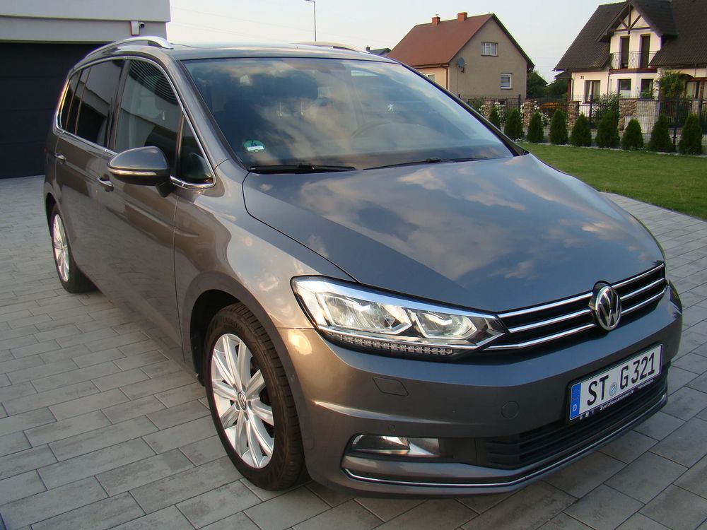 Volkswagen Touran III (2015-) 2.0 TDI SCR Highline 2015