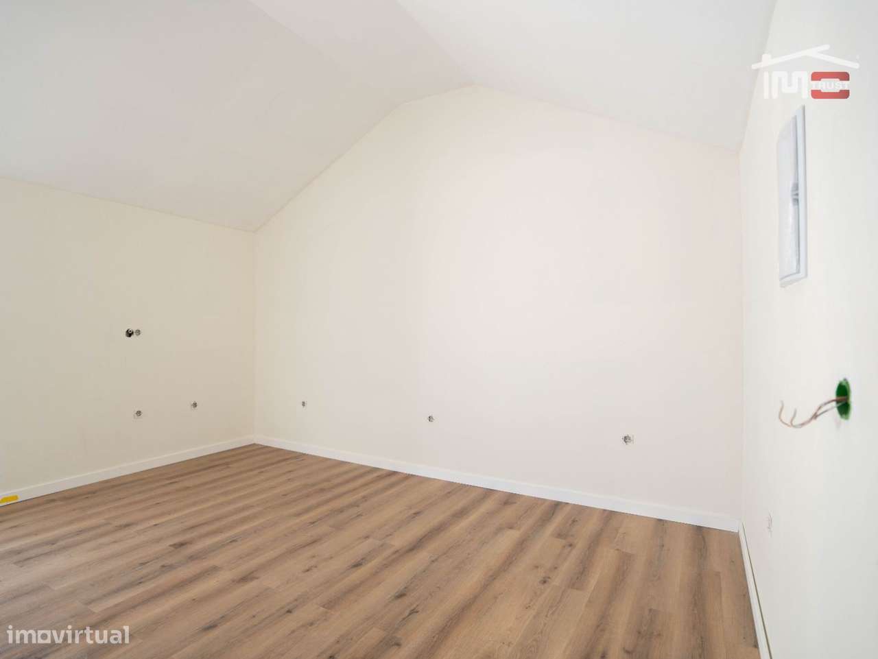 Moradia Térrea Totalmente Remodelada com Espaço Exterior | Pego, Ab...-7