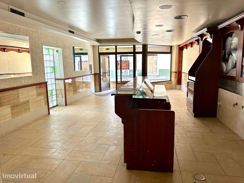 Loja - Monte Real - Grande imagem: 2/15