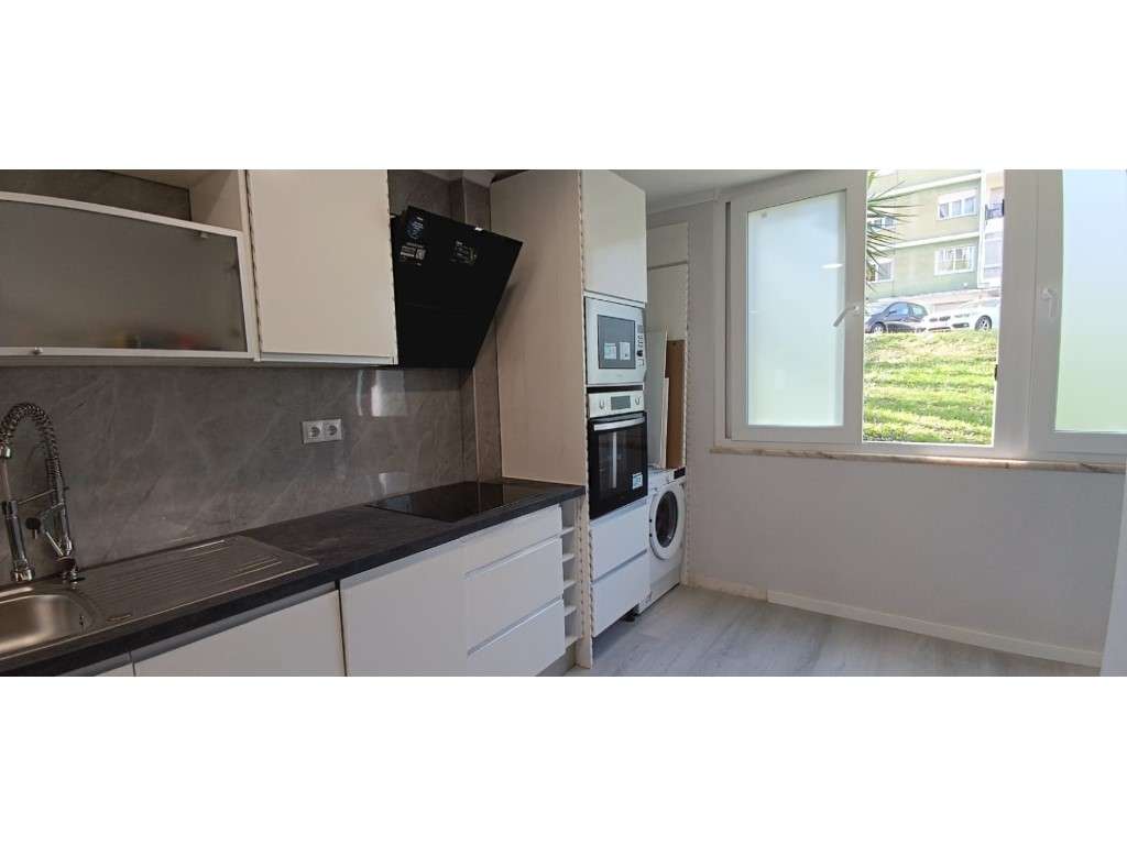 Apartamento T2 - Benfica - Remodelado-8