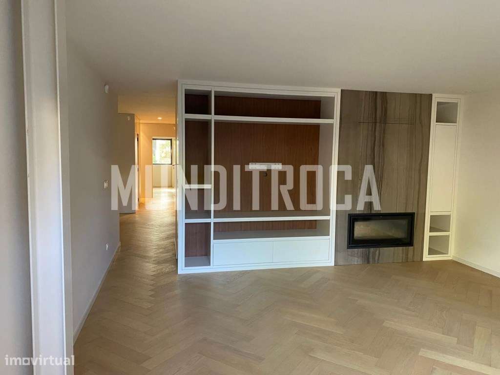 Apartamento T3 Av. Porfirio da Silva - Grande imagem: 3/18