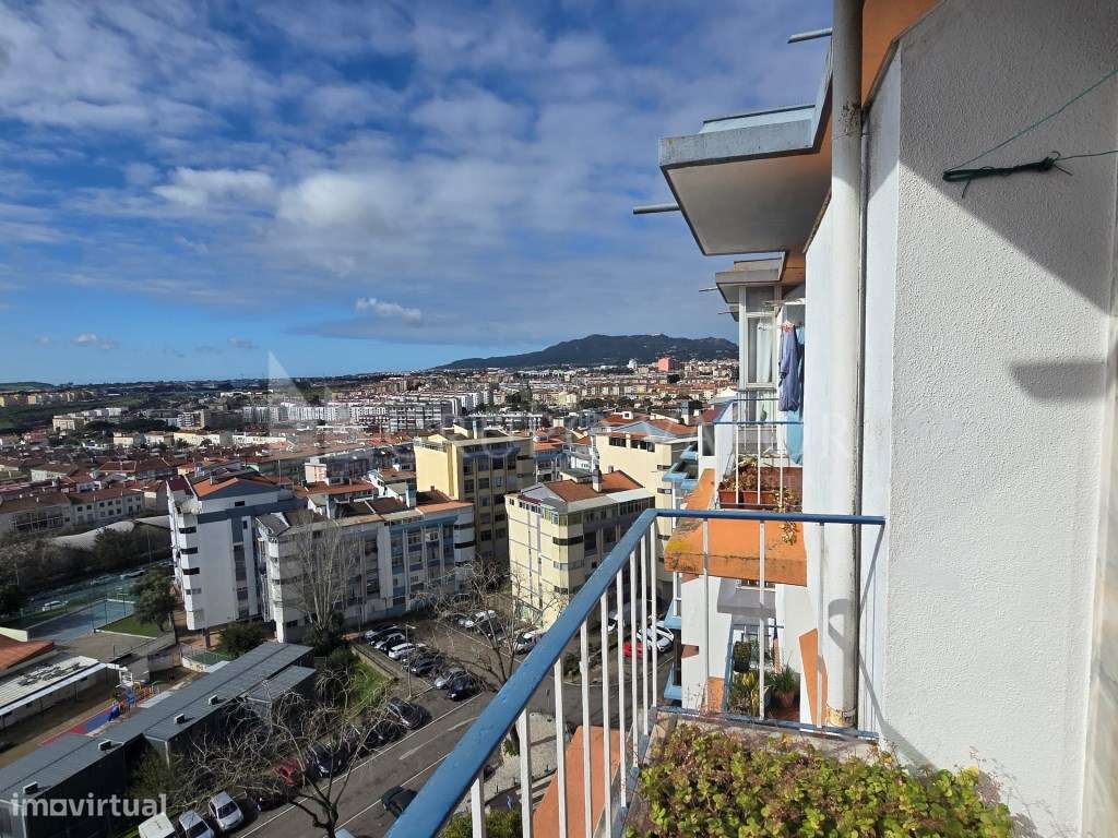 Apartamento T2 com estacionamento coberto privativo na Rinchoa (Rio...-13