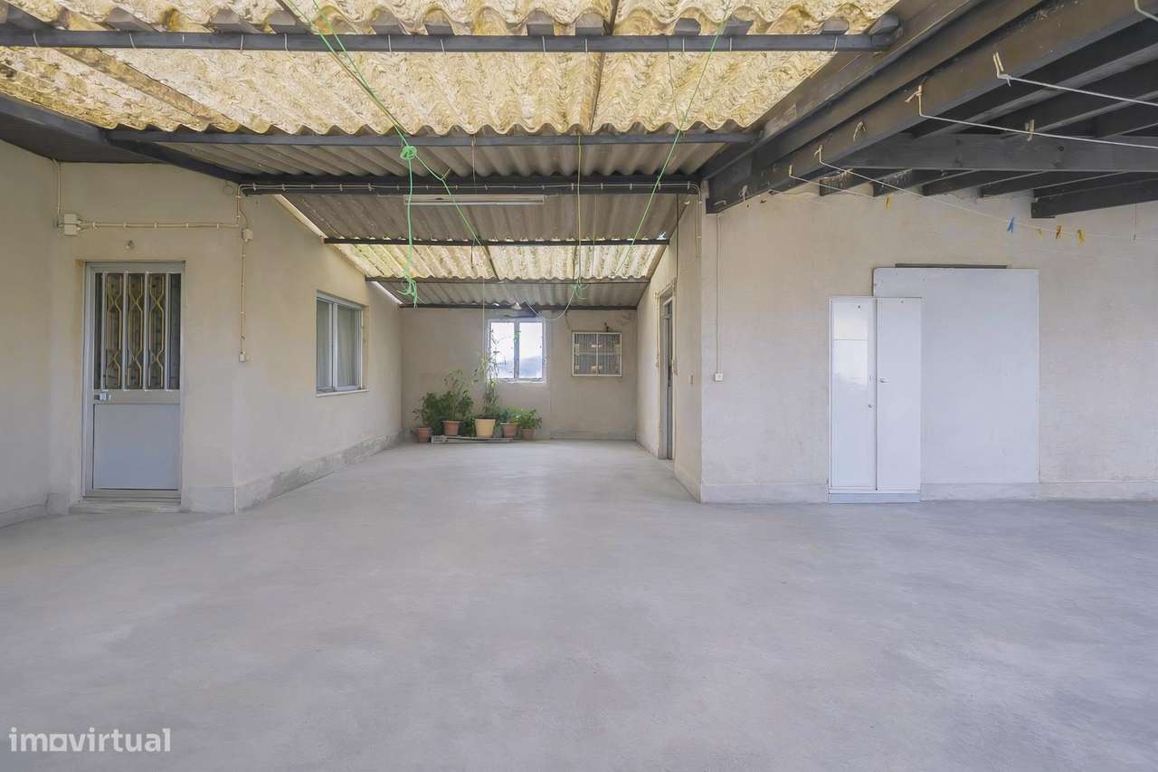 Moradia T8 na Póvoa do Varzim | Oportunidade de Investimento com...-31