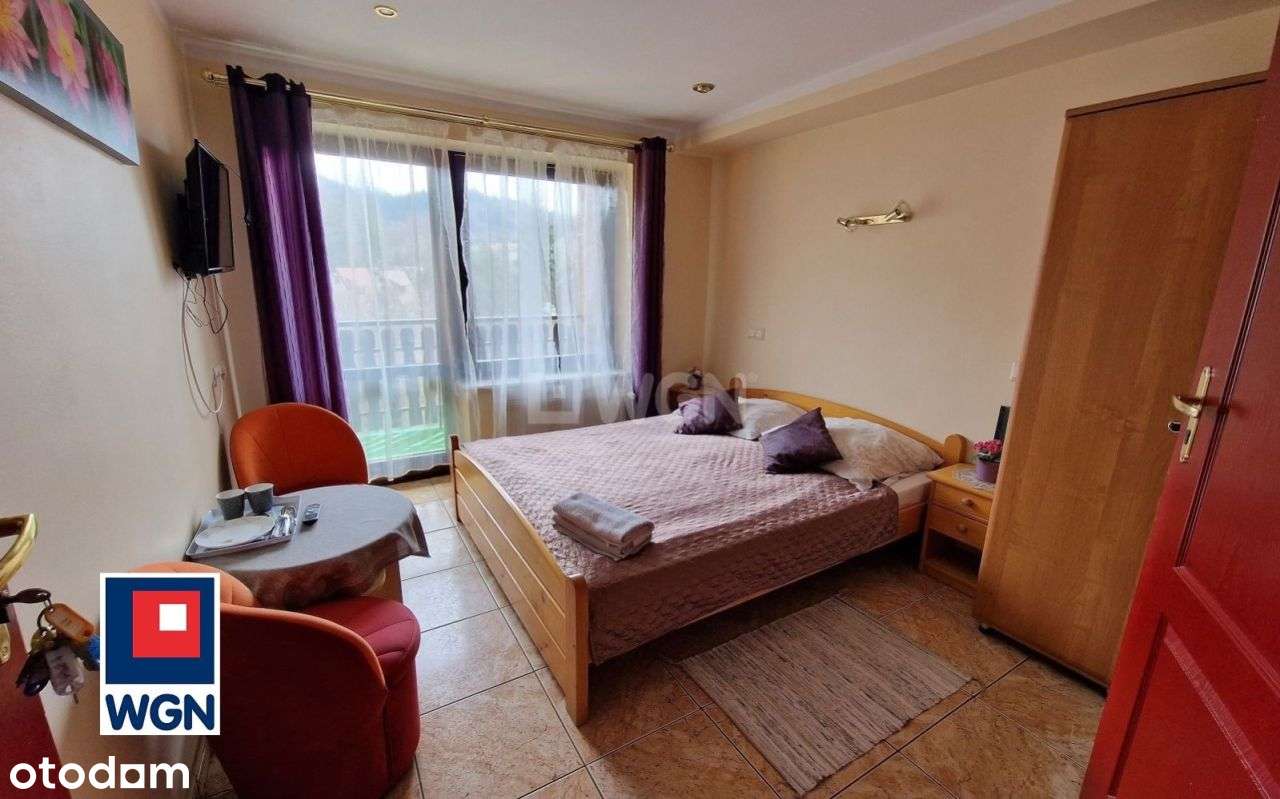 Dom, 690 m², Wisła-5