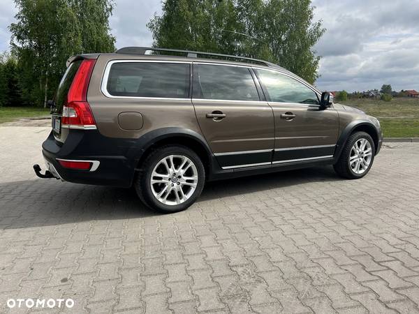 Volvo XC 70 D5 AWD Summum - 23