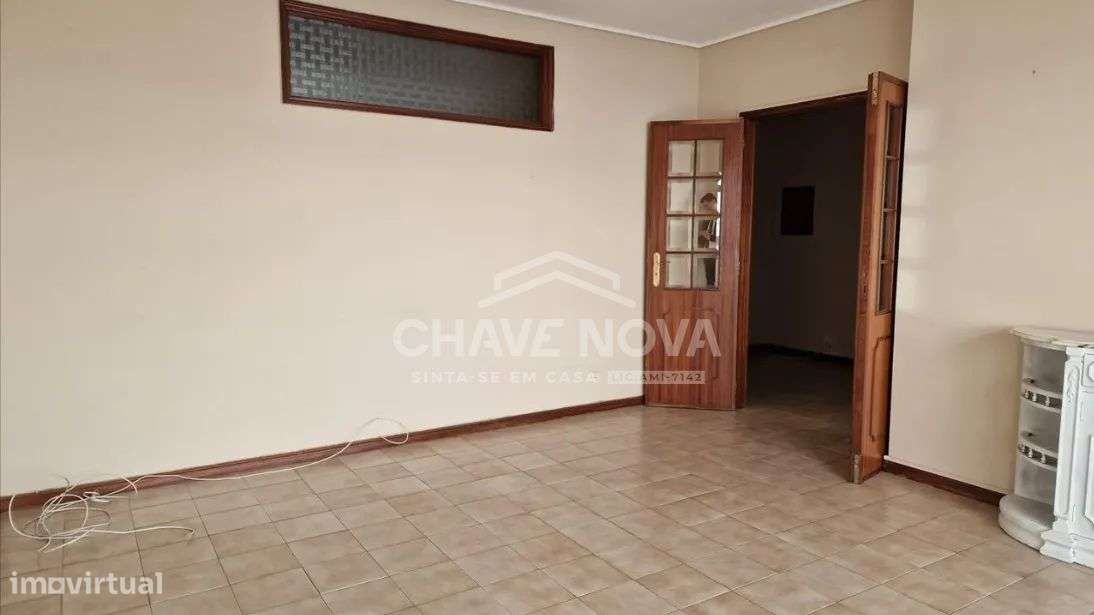 Apartamento T1 em Vilar do Paraíso SD/04561PG - Grande imagem: 3/9