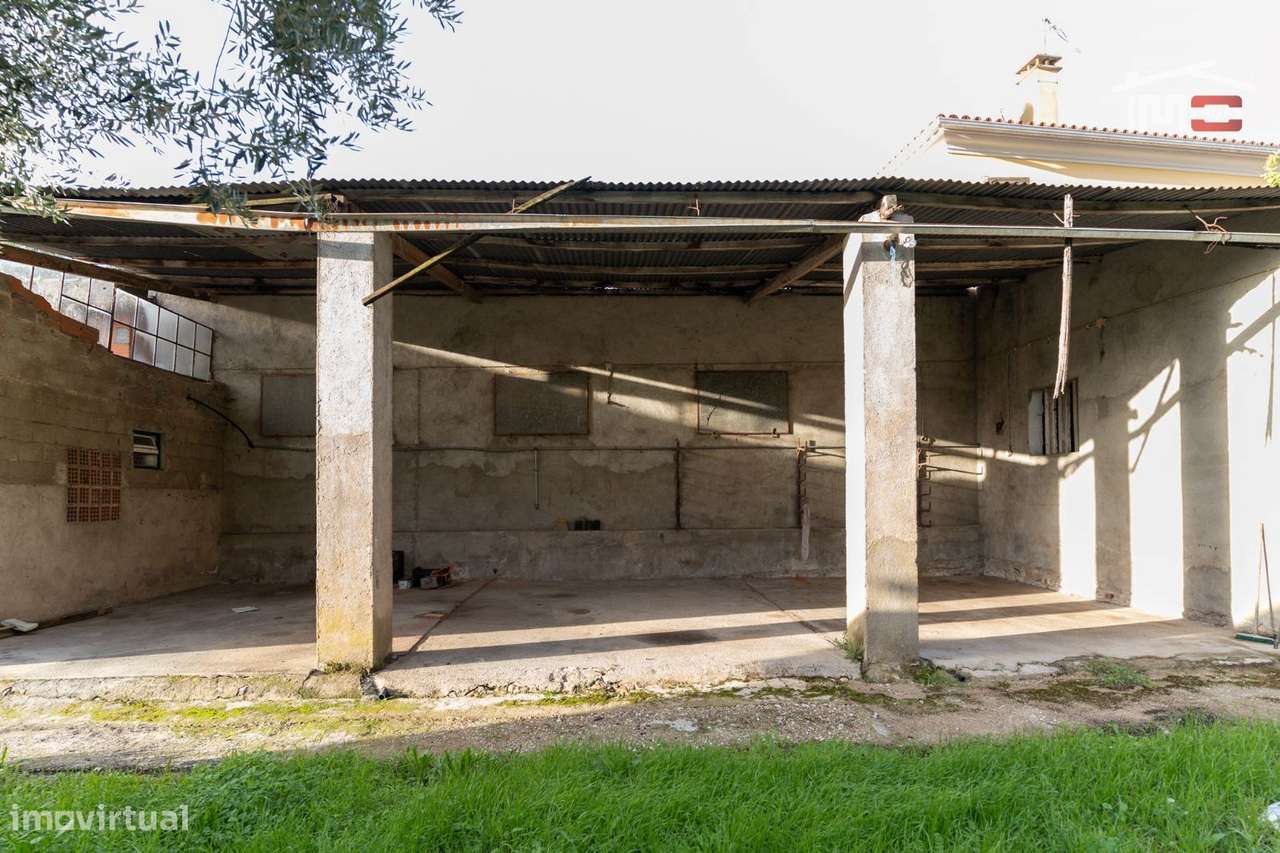 Oportunidade de habitação para recuperar-3