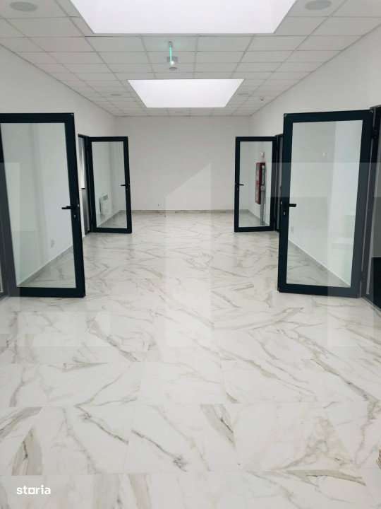 Spatiu comercial nou, 200 mp, in parc logistic, cu multiple functional - Imagine principală: 3/15