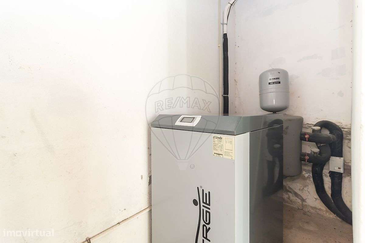 Moradia T4 para venda-20