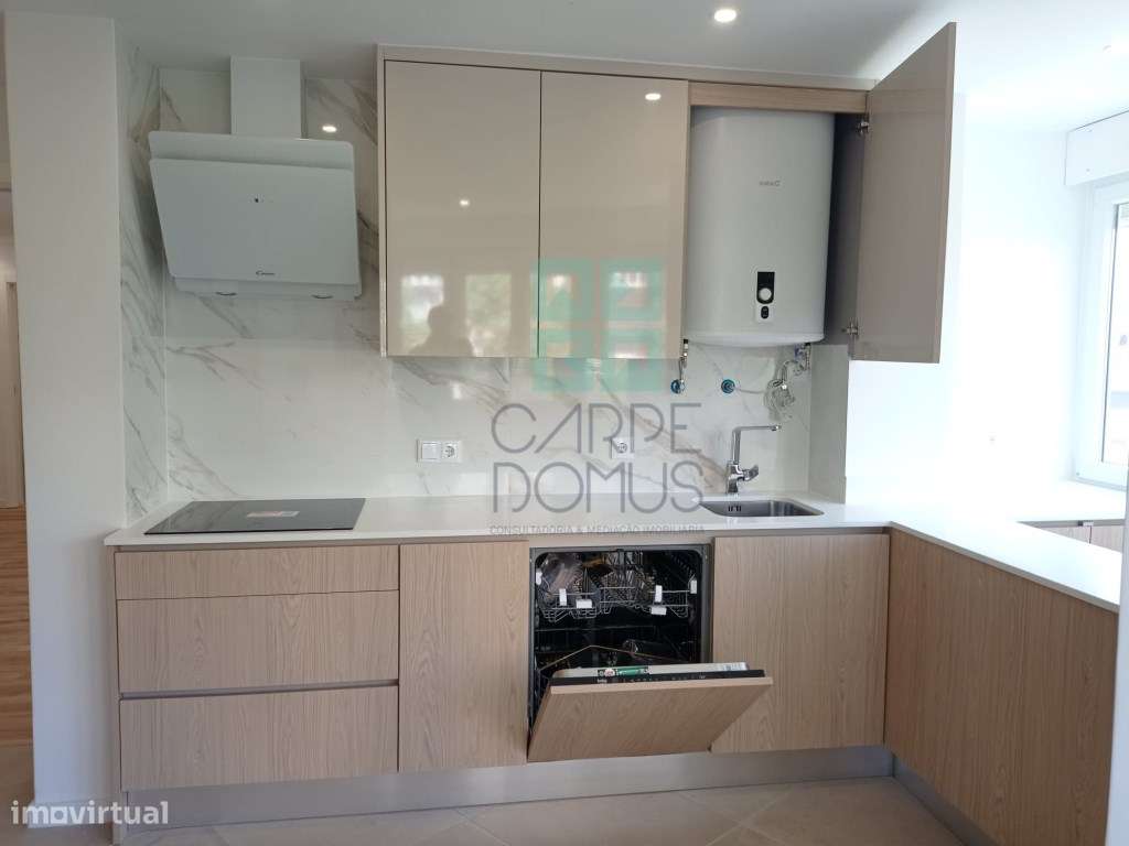 Apartamento T3 , remodelado, no Lumiar - Lisboa-7