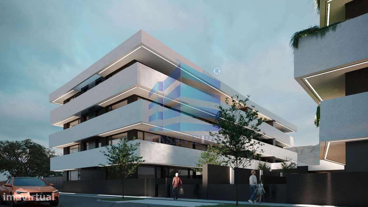 Apartamento T2  +1 com Varandas e Lugar Garagem-5