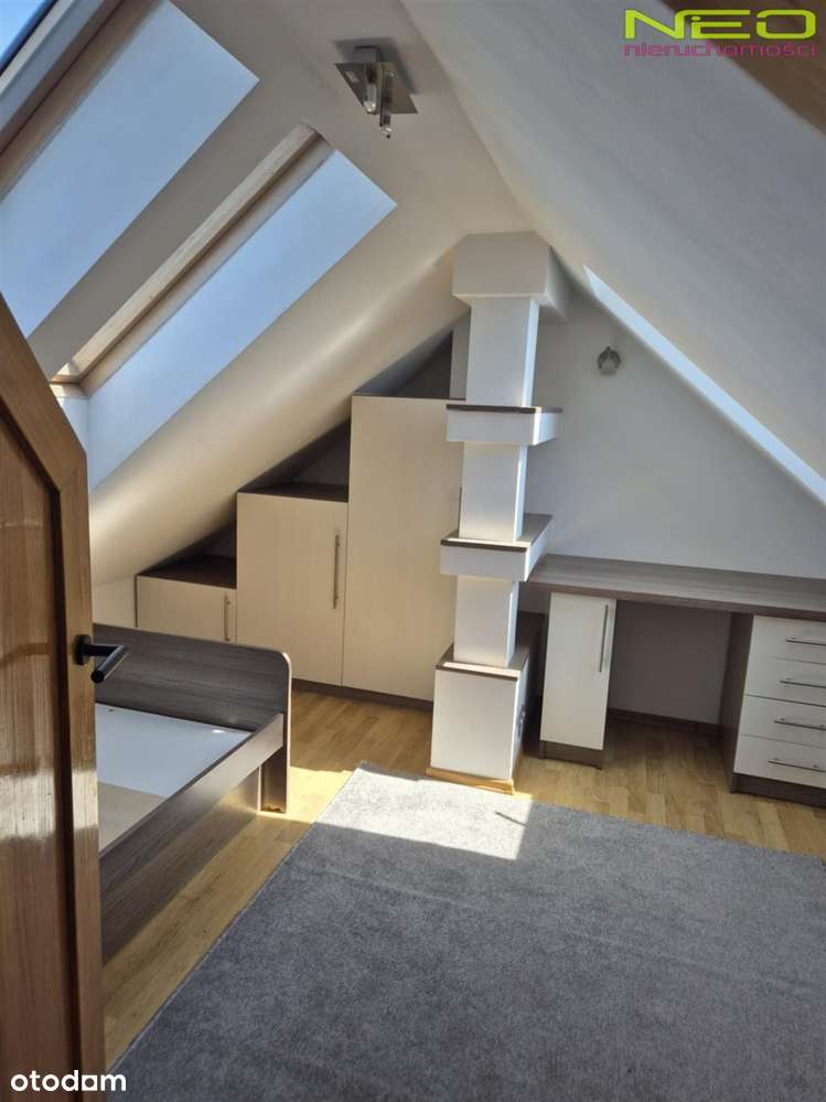 Mieszkanie dwupoziomowe w artakcyjnej okolicy - Pełny obrazek: 5/8