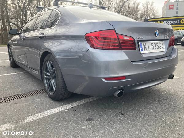 BMW Seria 5 535i xDrive - 4