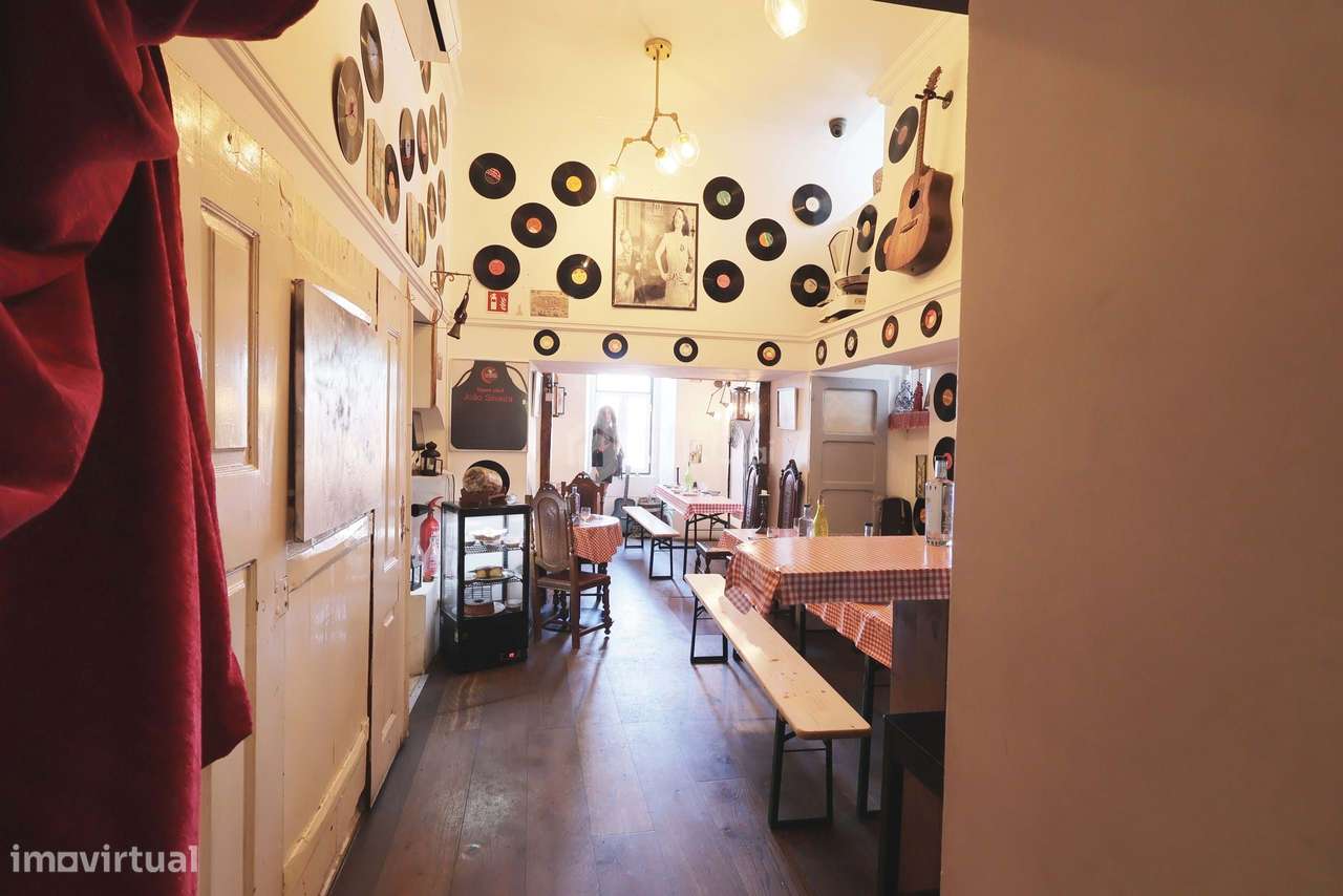 Oportunidade Única: Trespasse de Restaurante "Tasquinha Canto do Fado"-11