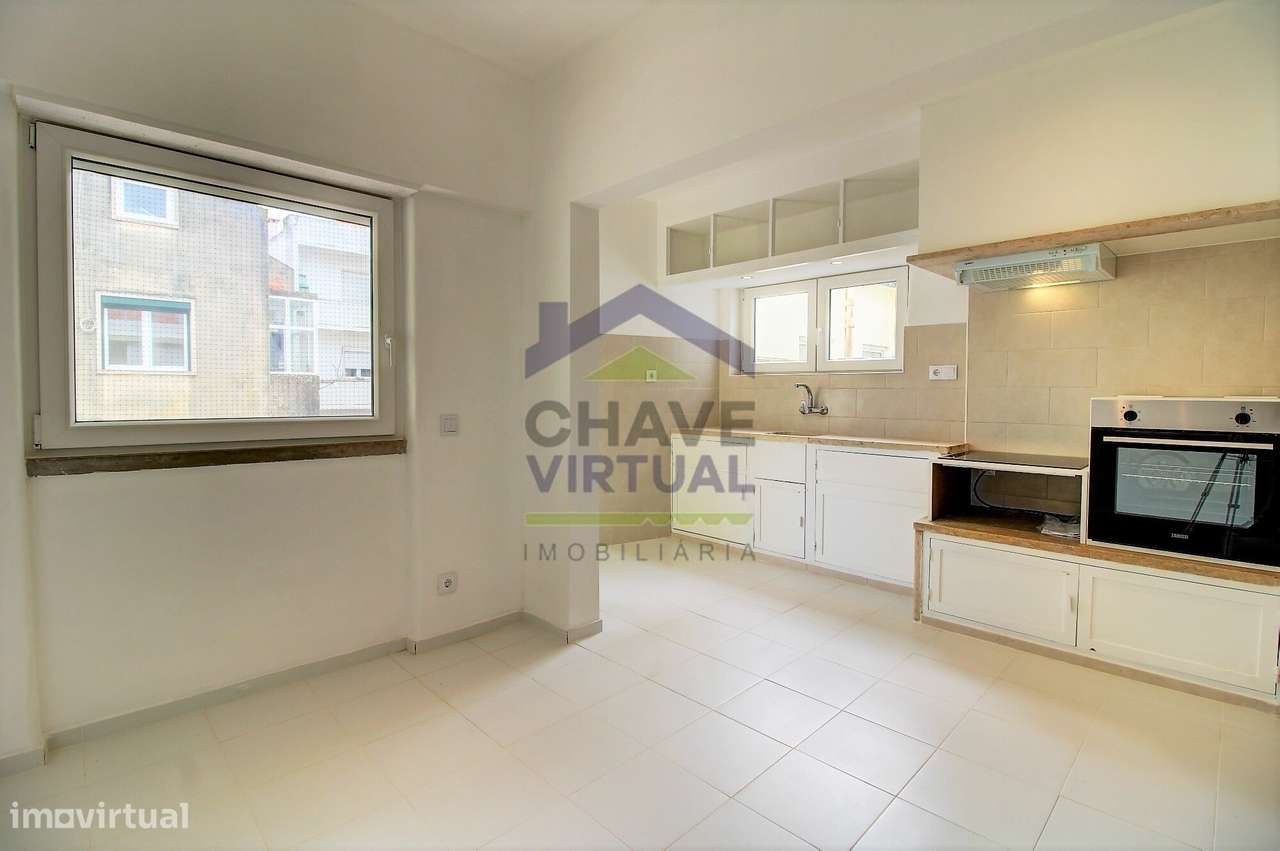 Excelente Apartamento T3 - Centro Caldas da Rainha-22