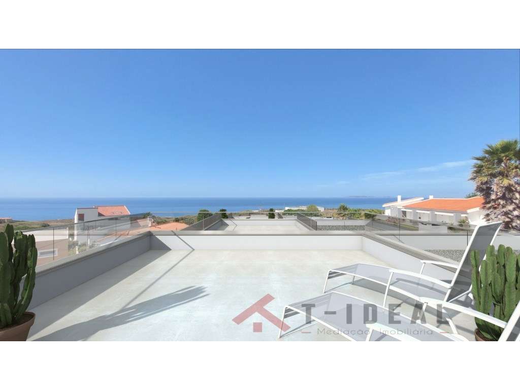 Moradia T3 com Vista Mar, Piscina e Rooftop Panorâmico - Perto da P... - Grande imagem: 1/44