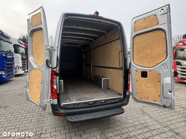 Mercedes-Benz Sprinter 317 CDI max L3H2 L4H2 z Niemiec nawigacja kamer z Niemiec 2021 - 9