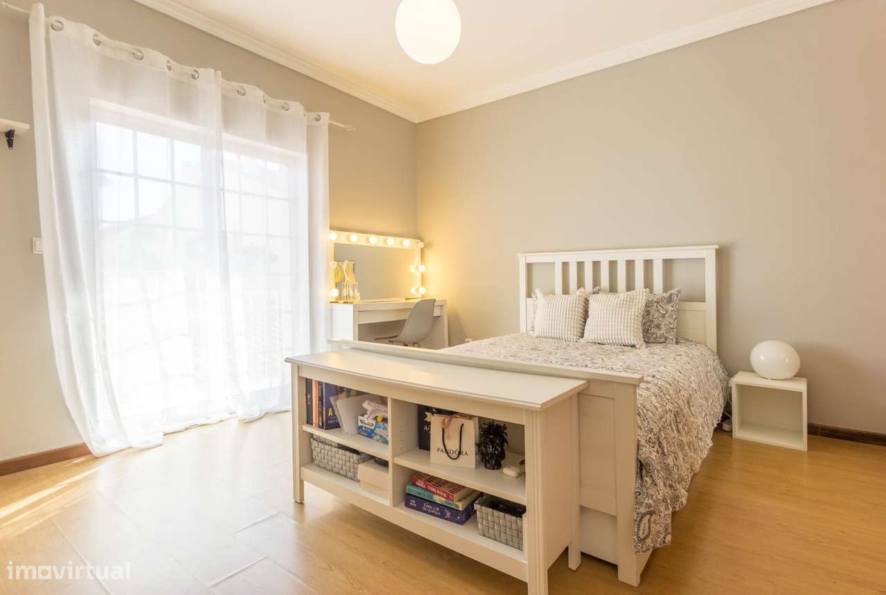 Moradia Geminada T3 - Quinta do Conde-10