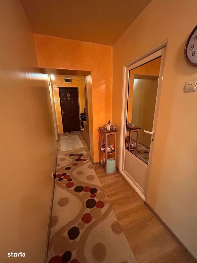 De vanzare 4 camere,2 bai,2 balcoane,zona centrala,mobilat și utilat - Imagine principală: 4/14