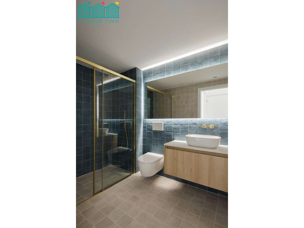 Apartamento T2 com Terraço na Praia da Barra-11