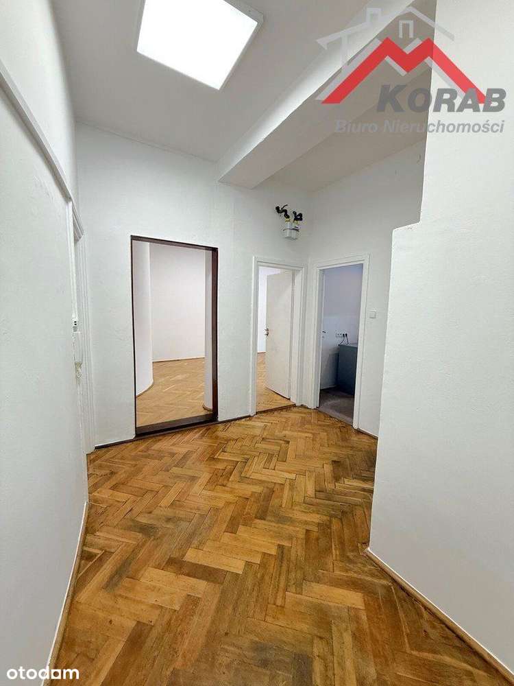 Mieszkanie z potencjałem w klimatycznej kamienicy-9