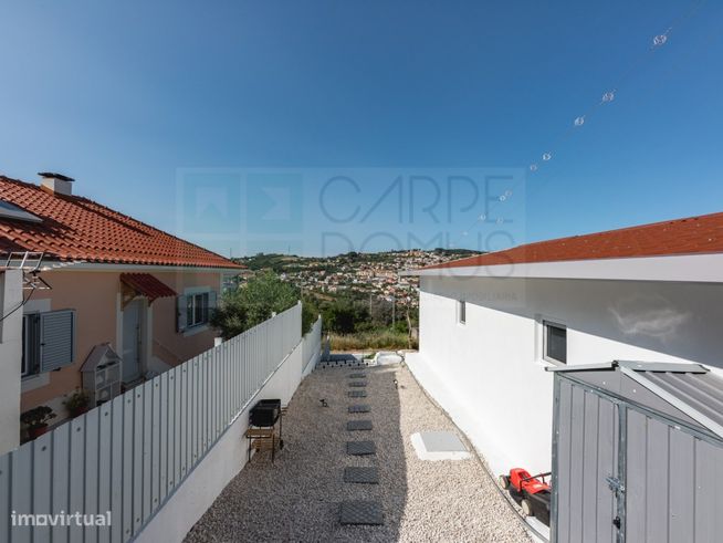Moradia Térrea T2+1 com Vista Rio em Alhandra-27