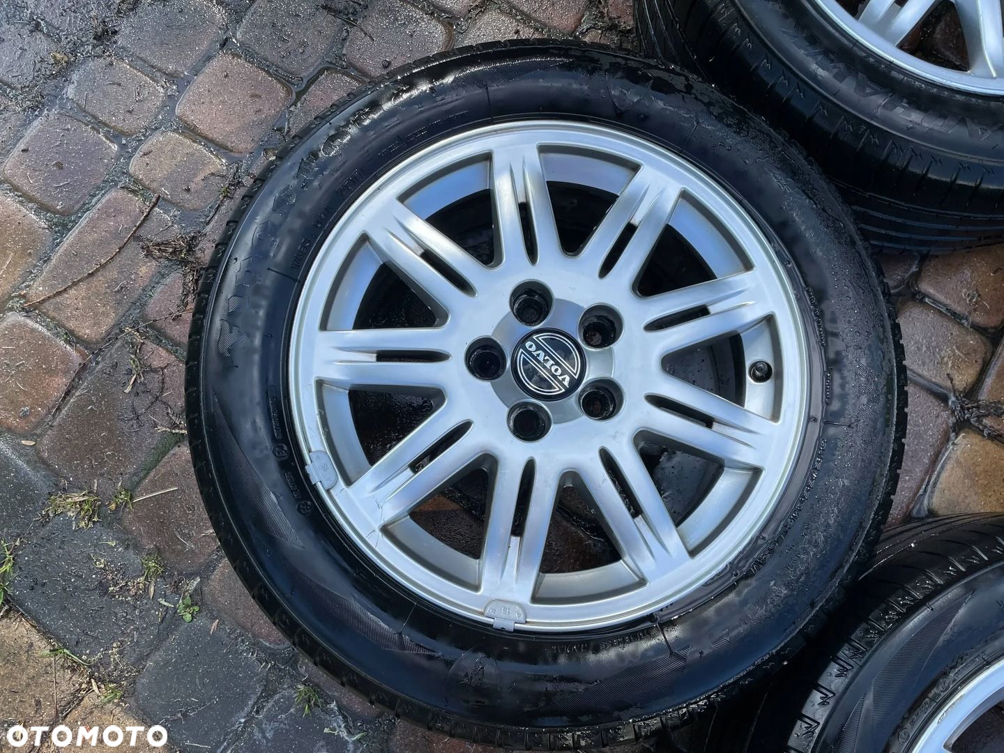 Volvo V70 S60 S80 5x108 7J 16" ET49 Felgi Aluminiowe - 6