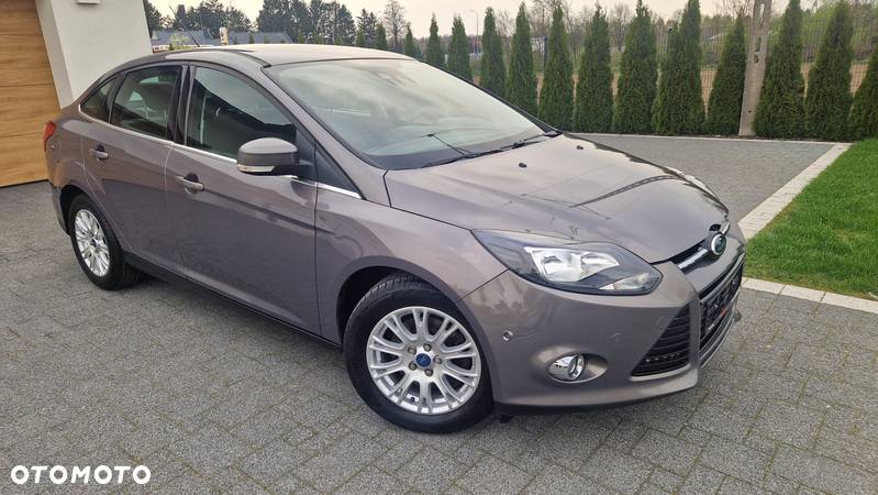 Ford Focus 1.6 EcoBoost Titanium - 3