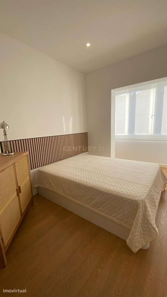 T0 Remodelado | 40 m² | Varanda Fechada | Muita Luz | S. Domingos de B - Grande imagem: 3/21