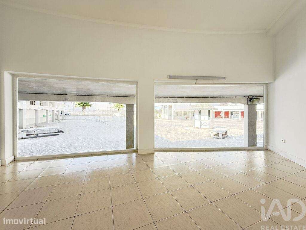 Loja / Estabelecimento Comercial em Oliveira do Bairro de 34,00 m2 - Grande imagem: 5/16