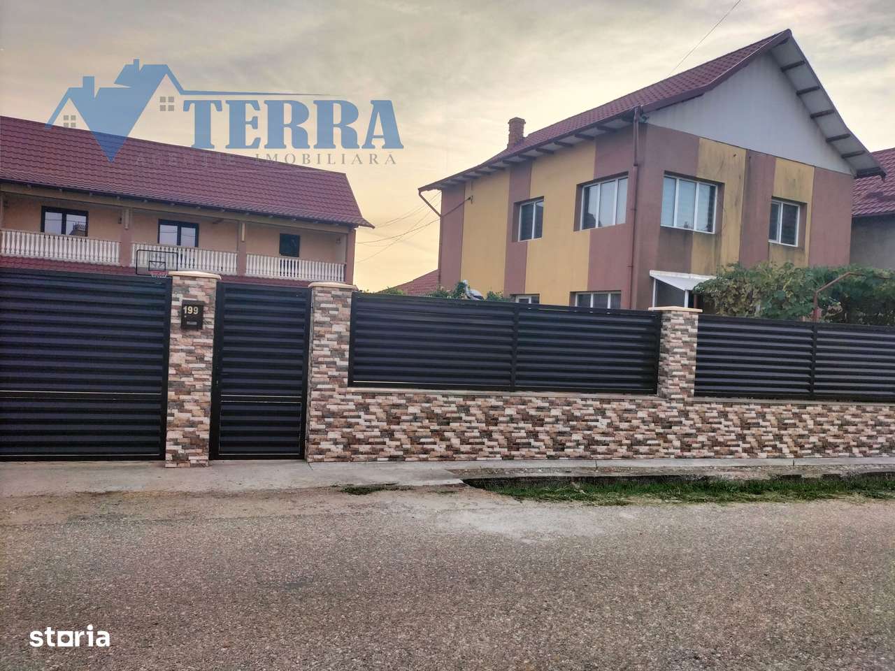 Proprietate deosebită - Poiana Lacului, jud. Argeș - Imagine principală: 4/20