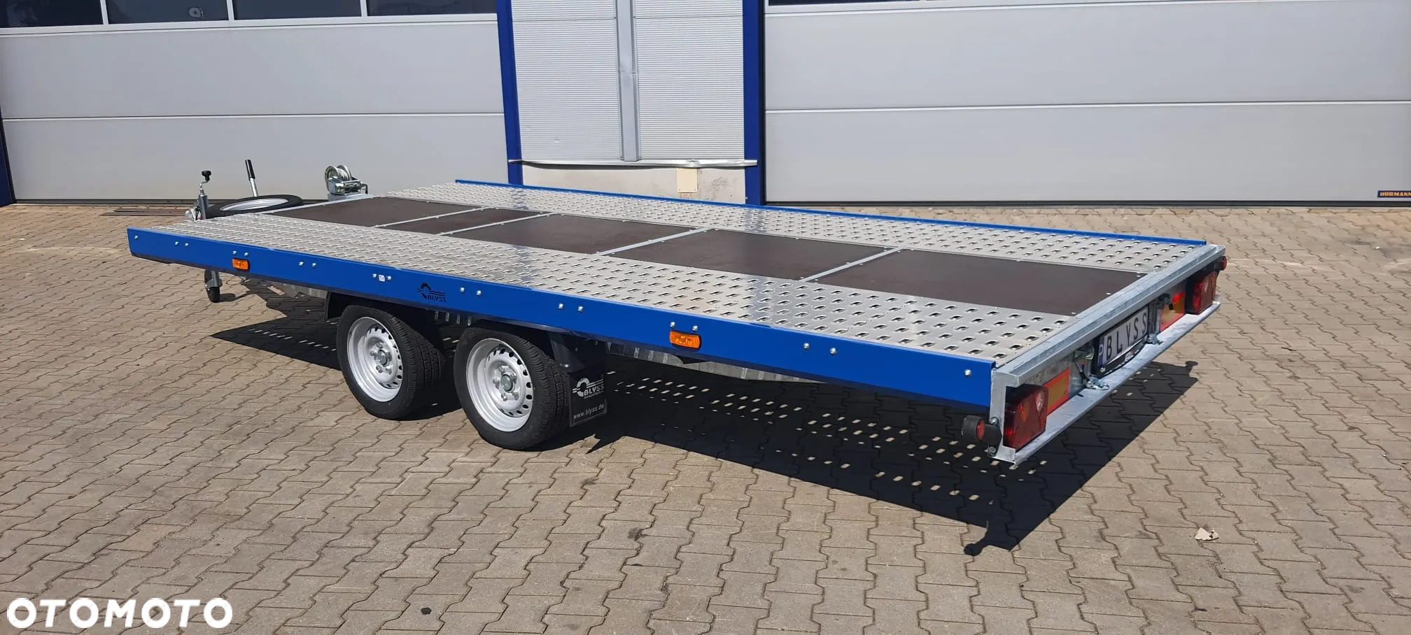 Blyss Przyczepa Laweta Autotransporter RazorBack 450 - 19