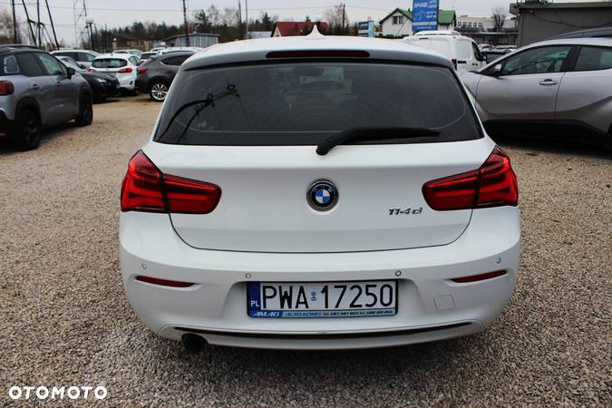 BMW Seria 1 114d Sport Line - 7