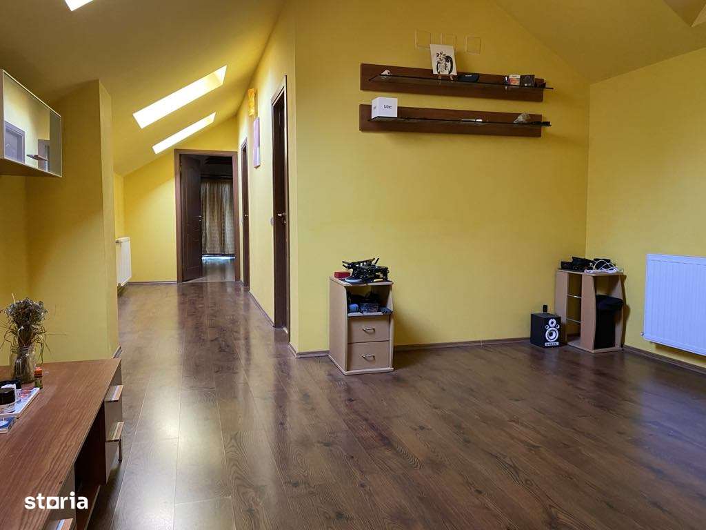 Casa cu etaj de vanzare Glodeni , Mures-9