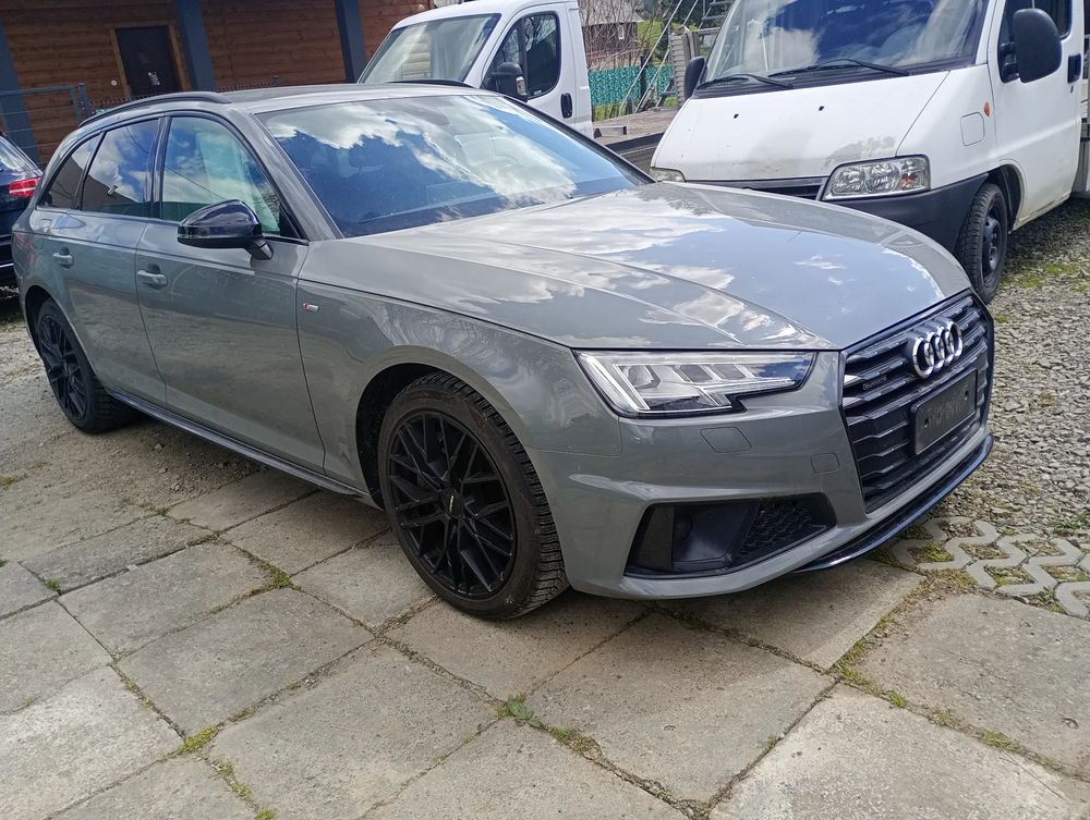 Audi A4 B9 45 TFSI quattro S tronic S line 2019