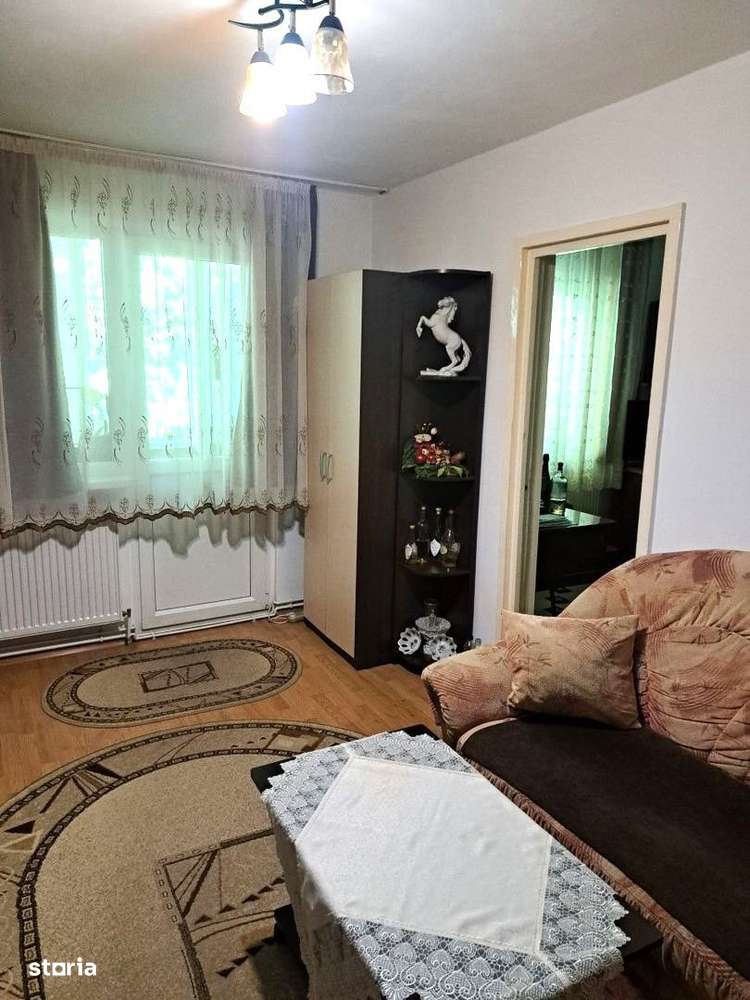 Apartament 3 camere - Dâmbu Pietros-0
