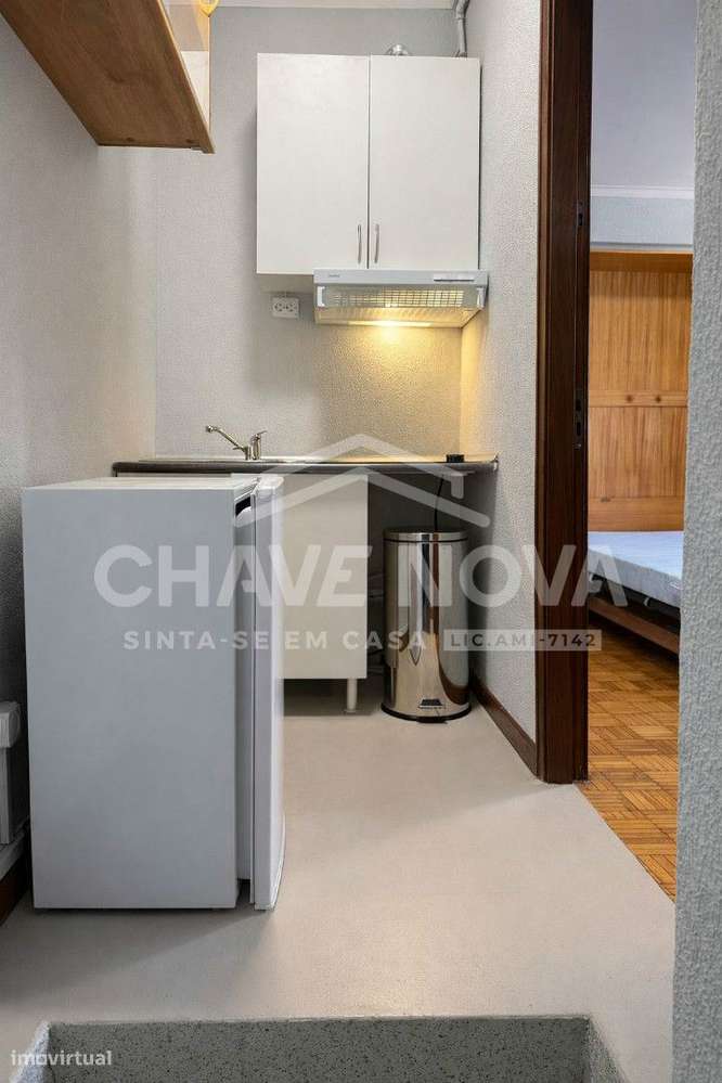 Escritório / Estúdio com Garagem/Loja  –Oportunidade de Investimento-6