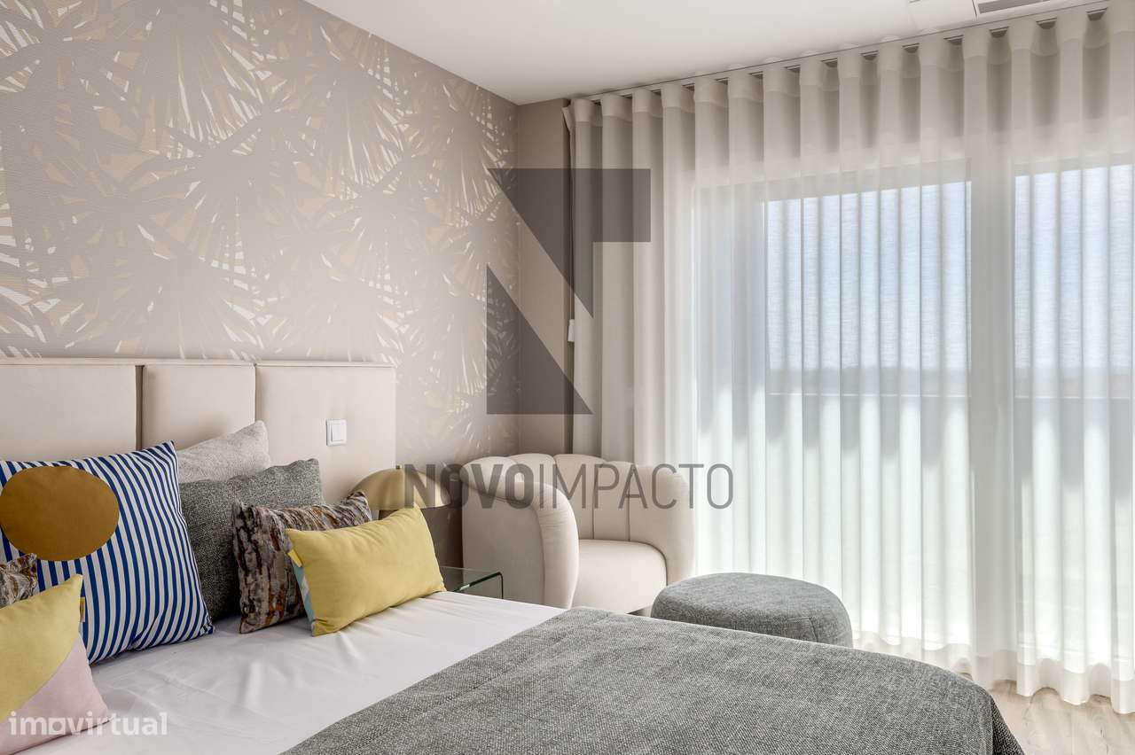 T4 Duplex de Luxo Mobilado, com 2 Terraços e Box para 2 Carros | Mo...-42