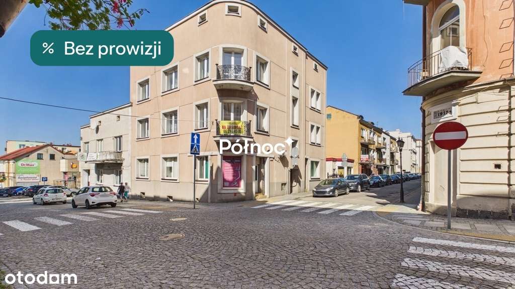 KAMIENICA W CENTRUM ŁOMŻY – 3 MIESZKANIA I 3 LOKALE USŁUGOWE-0