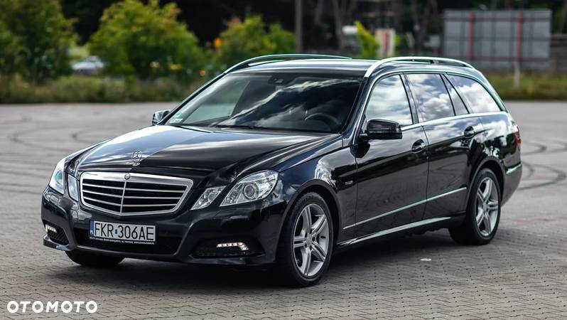 Mercedes-Benz Klasa E 350 CDI BlueEff Avantgarde - 4