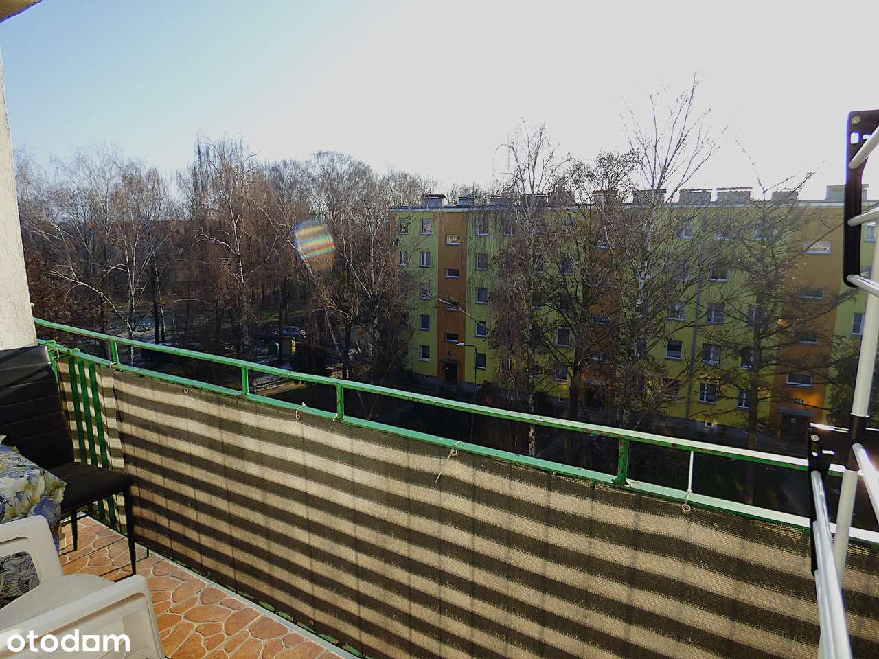 Przestronne 3 pokoje w bloku z balkonem of.2524M-16