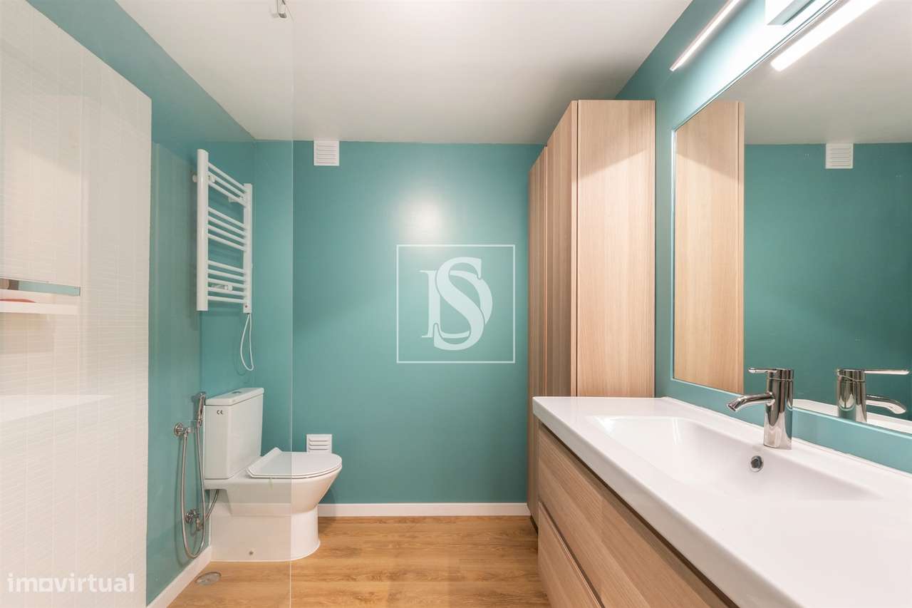 Apartamento T1 para venda mobiliado em Cascais com piscina e jardim-11