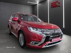 Mitsubishi Outlander - 2