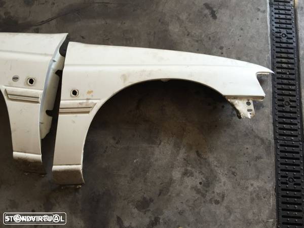 Guarda Lamas Ford Escort CL 1.3 de 1994 - 2