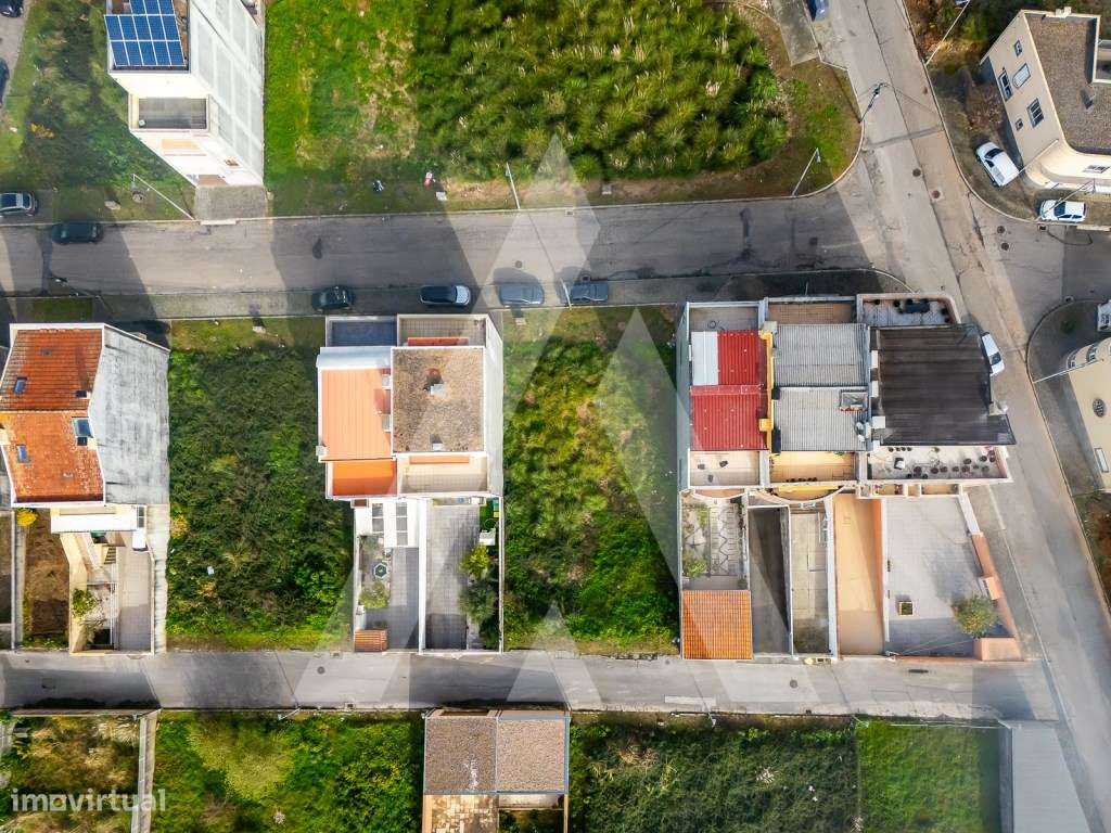 Lote para Construção de Moradia em Banda - Pedroso-6