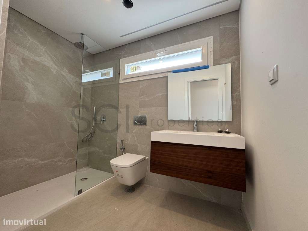 Apartamento T2 Quinta Santa Teresa Parqueamento Arrecadação-18